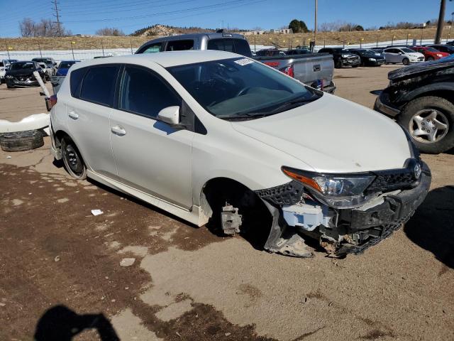 JTNKARJE1HJ552452 - 2017 TOYOTA COROLLA IM WHITE photo 4