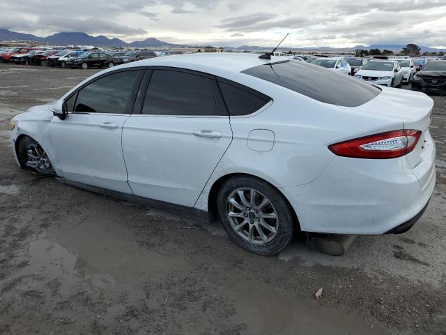 3FA6P0G73FR163958 - 2015 FORD FUSION S WHITE photo 2