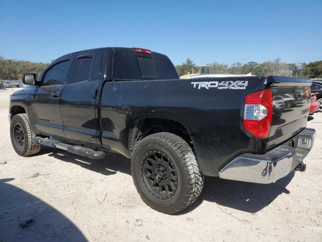 5TFUY5F19KX795003 - 2019 TOYOTA TUNDRA DOUBLE CAB SR/SR5 BLACK photo 2