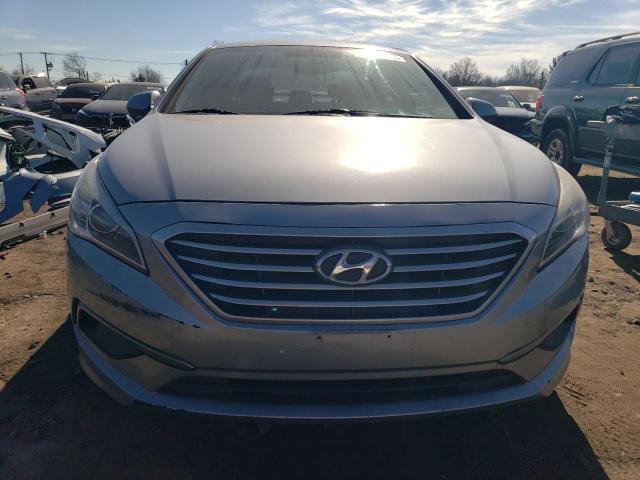 5NPE24AF7GH311822 - 2016 HYUNDAI SONATA SE SILVER photo 5