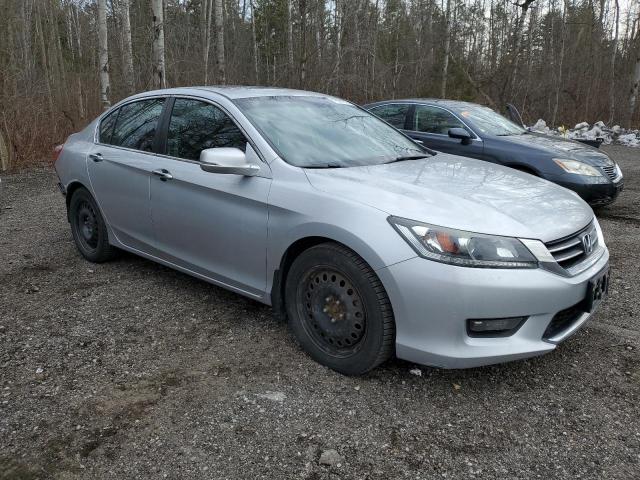 1HGCR2F52FA808520 - 2015 HONDA ACCORD SPORT SILVER photo 4