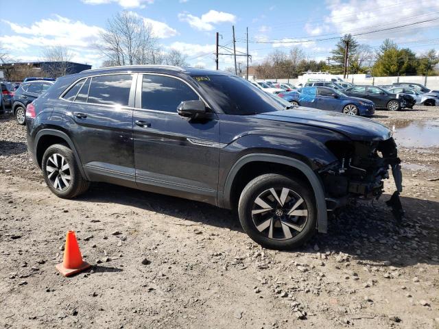 1V2LC2CAXMC217031 - 2021 VOLKSWAGEN ATLAS CROS SE შავი ფოტო 4