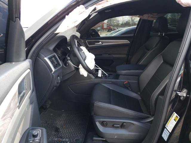 1V2LC2CAXMC217031 - 2021 VOLKSWAGEN ATLAS CROS SE შავი ფოტო 7