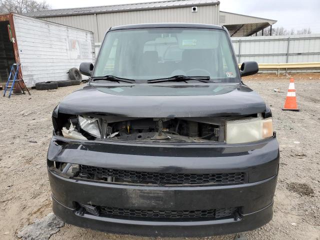 JTLKT334364107176 - 2006 TOYOTA SCION XB BLACK photo 5