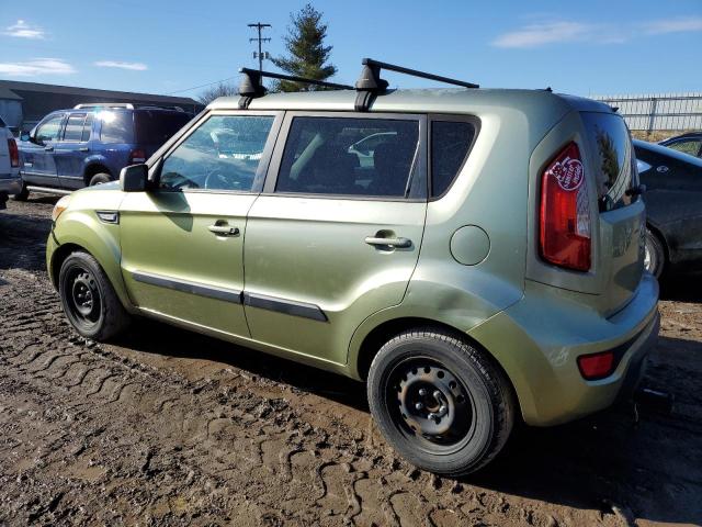 KNDJT2A5XD7502397 - 2013 KIA SOUL GREEN photo 2