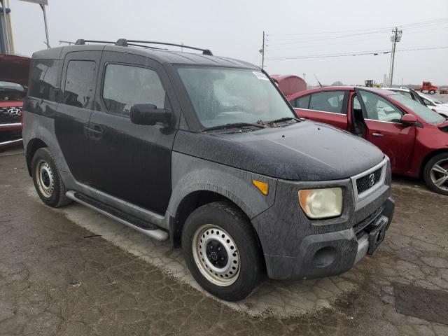 5J6YH27344L019561 - 2004 HONDA ELEMENT LX BLACK photo 4