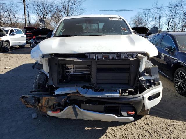 1N6AA1ED6PN111035 - 2023 NISSAN TITAN SV WHITE photo 5