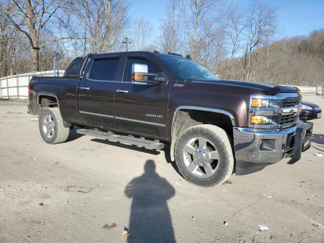 1GC1KWE84GF174239 - 2016 CHEVROLET SILVERADO K2500 HEAVY DUTY LTZ BROWN photo 4