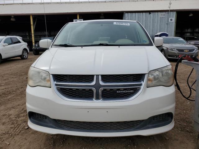 2D4RN3DGXBR626295 - 2011 DODGE GRAND CARA MAINSTREET WHITE photo 5