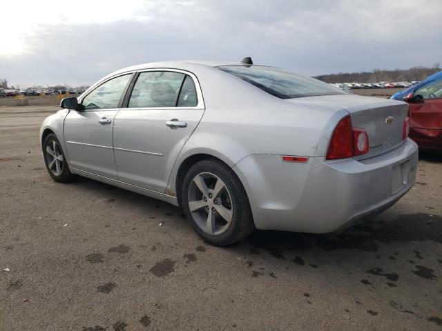 1G1ZC5EUXCF355677 - 2012 CHEVROLET MALIBU 1LT SILVER photo 2