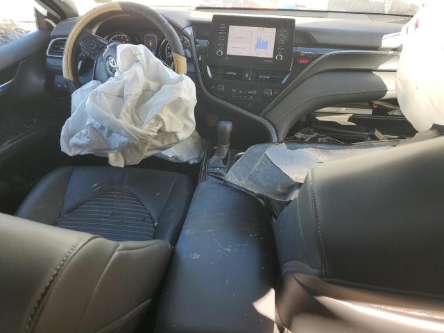 4T1G11AK9RU253031 - 2024 TOYOTA CAMRY SE NIGHT SHADE WHITE photo 8