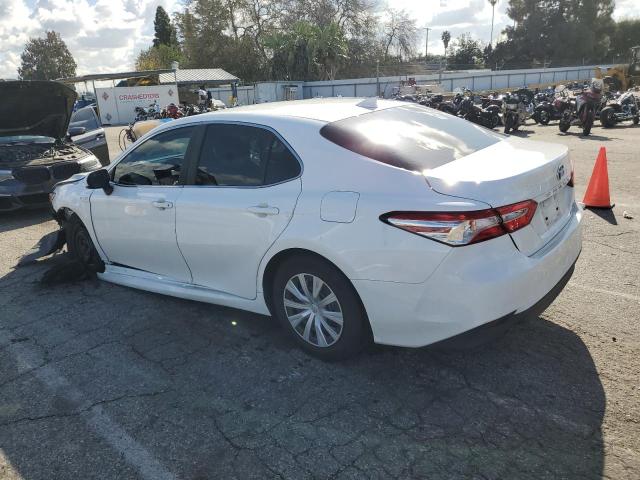 4T1C31AK1LU525233 - 2020 TOYOTA CAMRY LE WHITE photo 2