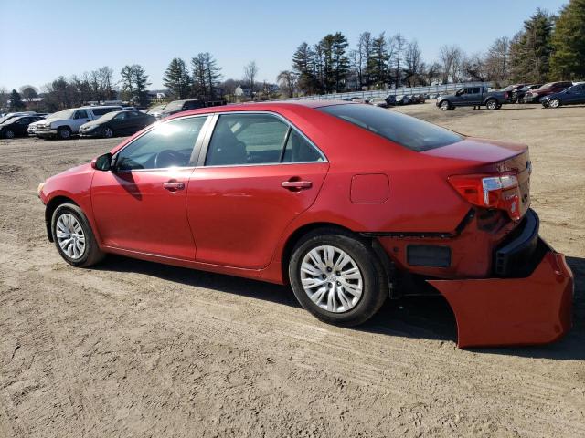 4T4BF1FK1CR176981 - 2012 TOYOTA CAMRY BASE RED photo 2