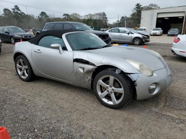 1G2MB35B98Y103054 - 2008 PONTIAC SOLSTICE SILVER photo 4