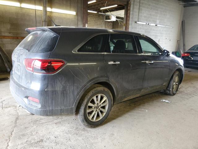 5XYPGDA59KG480127 - 2019 KIA SORENTO LX CHARCOAL photo 3