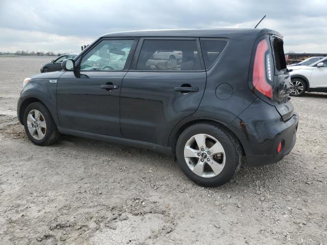 KNDJN2A24J7600093 - 2018 KIA SOUL BLACK photo 2