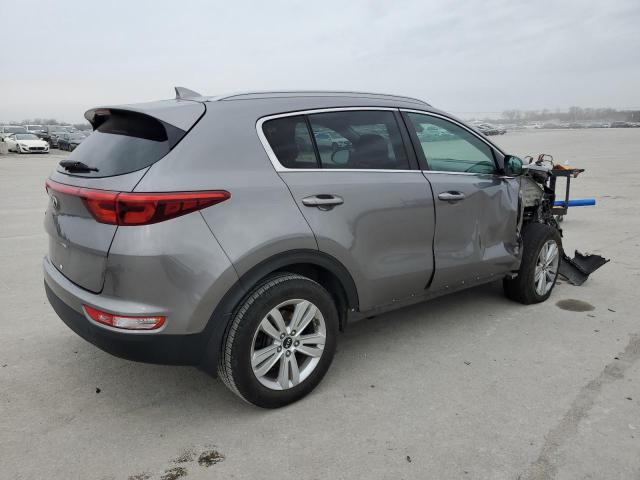 KNDPMCAC1J7450407 - 2018 KIA SPORTAGE LX GRAY photo 3