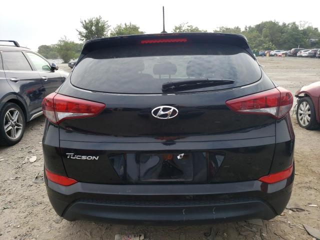 KM8J23A47HU414734 - 2017 HYUNDAI TUCSON SE BLACK photo 6