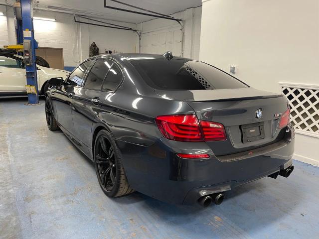 WBSFV9C51DD096168 - 2013 BMW M5 GRAY photo 3