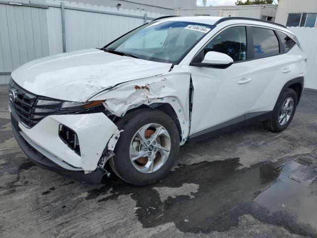 5NMJBCDE2RH306605 - 2024 HYUNDAI TUCSON SEL WHITE photo 1