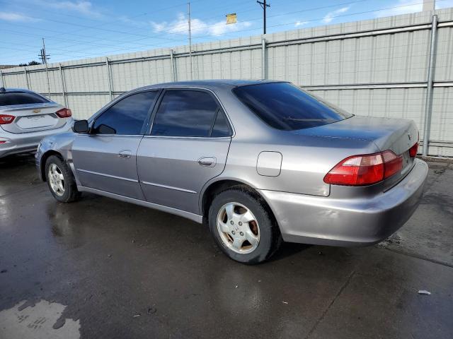 JHMCG5566YC029370 - 2000 HONDA ACCORD EX GRAY photo 2