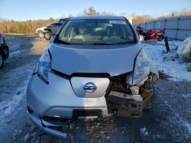 1N4AZ0CP6FC305678 - 2015 NISSAN LEAF S SILVER photo 5