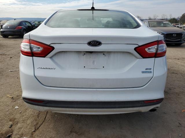 3FA6P0HD6FR251455 - 2015 FORD FUSION SE WHITE photo 6