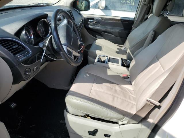 2C4RC1BG0DR557775 - 2013 CHRYSLER TOWN & COU TOURING თეთრი ფოტო 7