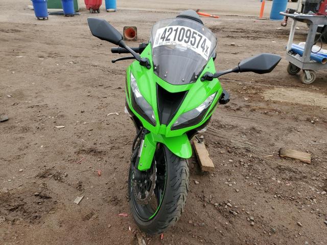 JKBZXJE13HA025917 - 2017 KAWASAKI ZX636 E GREEN photo 2