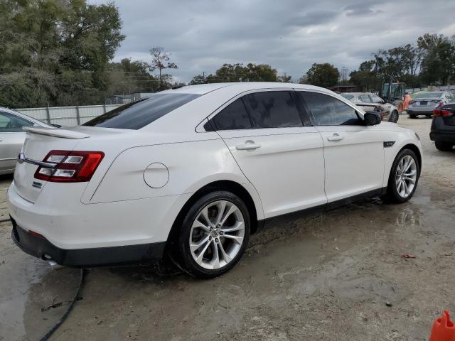 1FAHP2KT9DG161256 - 2013 FORD TAURUS SHO WHITE photo 3