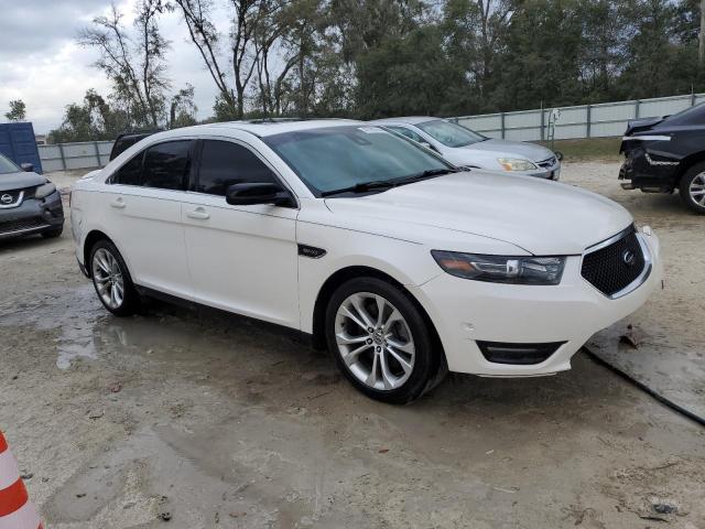 1FAHP2KT9DG161256 - 2013 FORD TAURUS SHO WHITE photo 4