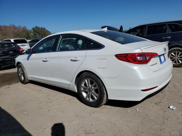 5NPE24AF7HH463830 - 2017 HYUNDAI SONATA SE WHITE photo 2