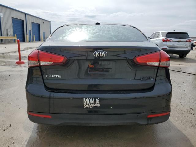 3KPFK4A72HE109991 - 2017 KIA FORTE LX BLACK photo 6