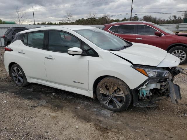 1N4AZ1CP8JC300450 - 2018 NISSAN LEAF S WHITE photo 4