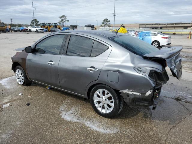 3N1CN7AP1JL861214 - 2018 NISSAN VERSA S GRAY photo 2