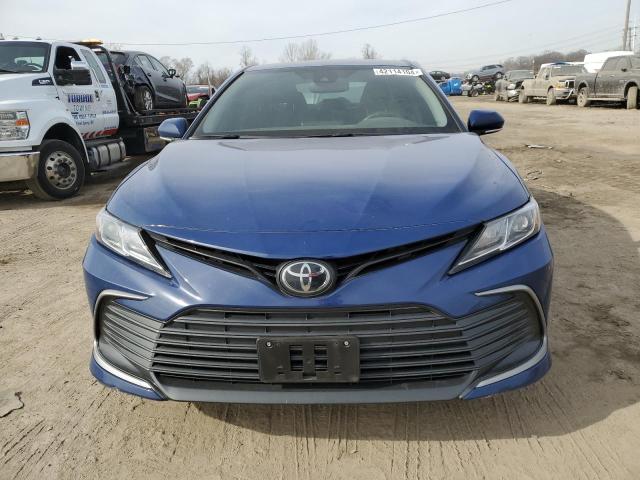 4T1R11BKXPU087171 - 2023 TOYOTA CAMRY LE BLUE photo 5