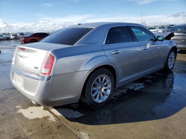 2C3CA5CGXBH522315 - 2011 CHRYSLER 300 LIMITED SILVER photo 3