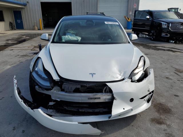 5YJ3E1EB1NF261726 - 2022 TESLA MODEL 3 WHITE photo 5