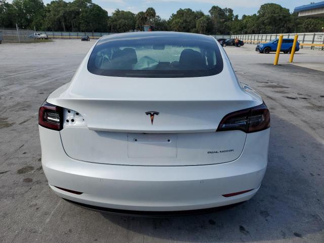 5YJ3E1EB1NF261726 - 2022 TESLA MODEL 3 WHITE photo 6