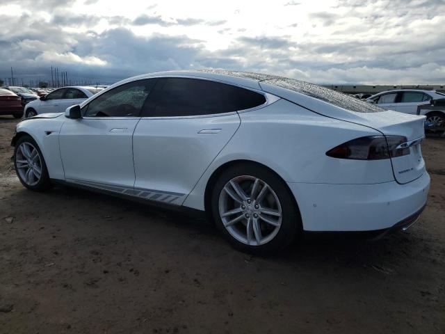 5YJSA1E23FF107267 - 2015 TESLA MODEL S WHITE photo 2