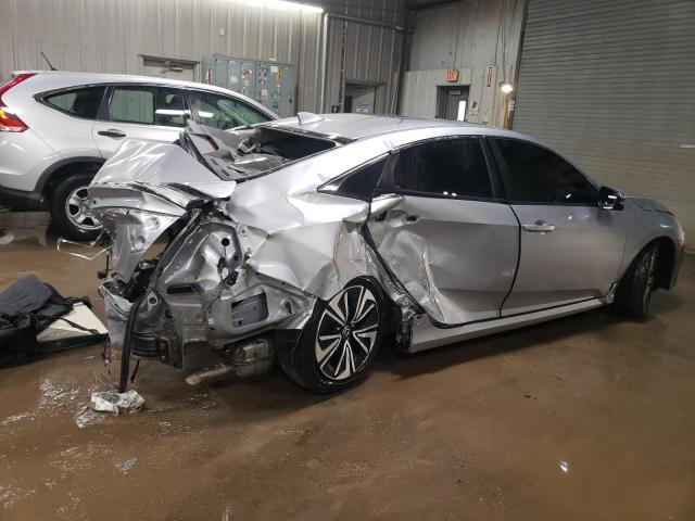 JHMFC1F70JX018372 - 2018 HONDA CIVIC EXL SILVER photo 3