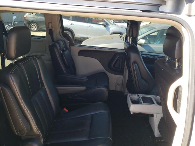 2C4RC1CG7DR805891 - 2013 CHRYSLER TOWN & COU TOURING L SILVER photo 11