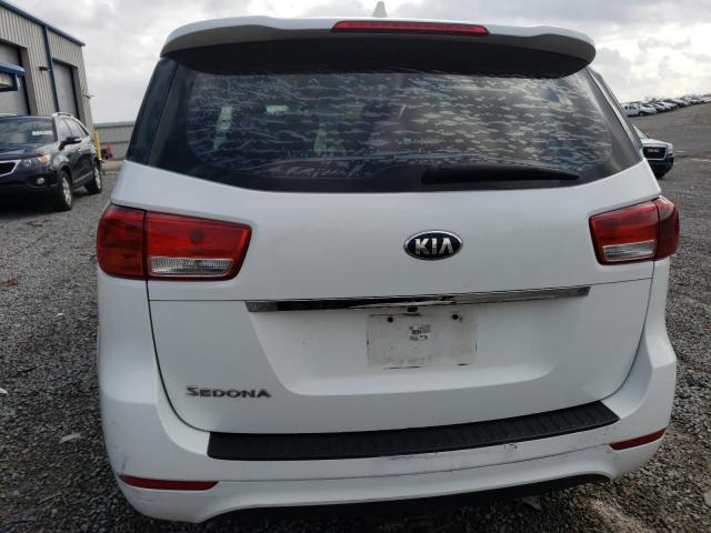 KNDMA5C16G6144823 - 2016 KIA SEDONA L WHITE photo 6