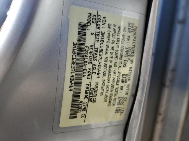 3N1BC13E37L406464 - 2007 NISSAN VERSA S GRAY photo 12