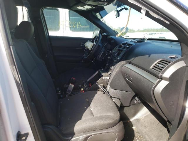 1FM5K8AR3JGB47218 - 2018 FORD EXPLORER POLICE INTERCEPTOR WHITE photo 5