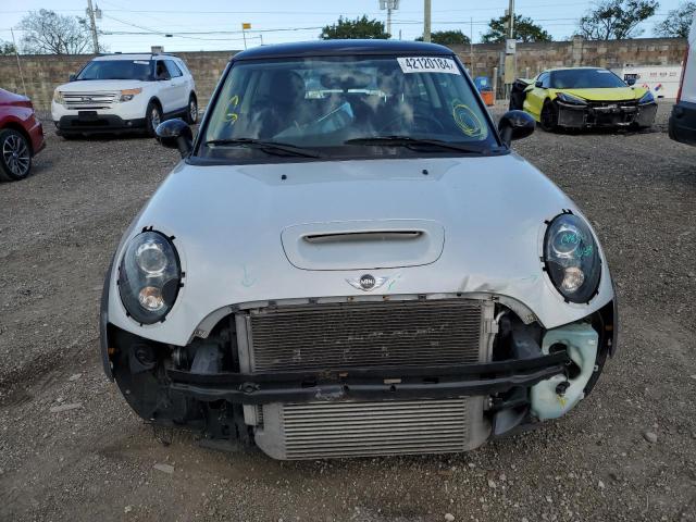 WMWSV3C56BTY23761 - 2011 MINI COOPER S GRAY photo 5