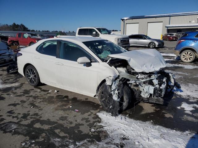 4T1G31AK8RU066535 - 2024 TOYOTA CAMRY SE NIGHT SHADE WHITE photo 4