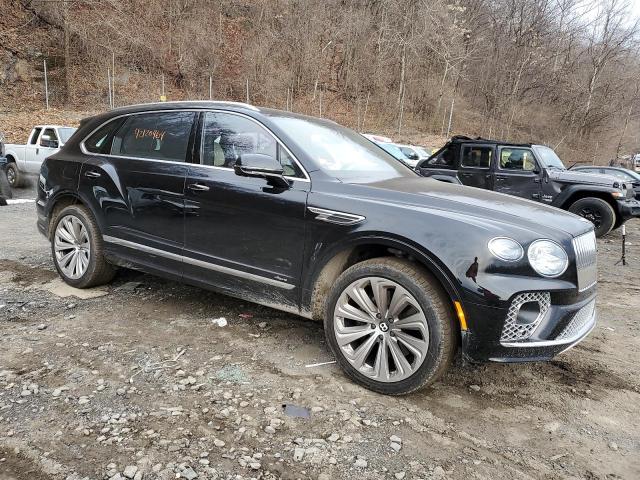 SJAHT2ZV5PC018413 - 2023 BENTLEY BENTAYGA BLACK photo 4