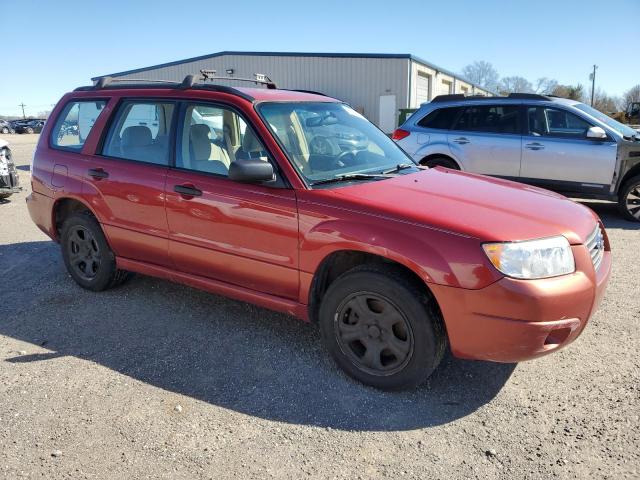 JF1SG636X6H728948 - 2006 SUBARU FORESTER 2.5X RED photo 4