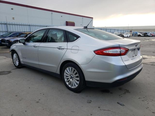 3FA6P0UUXFR106358 - 2015 FORD FUSION S HYBRID GRAY photo 2